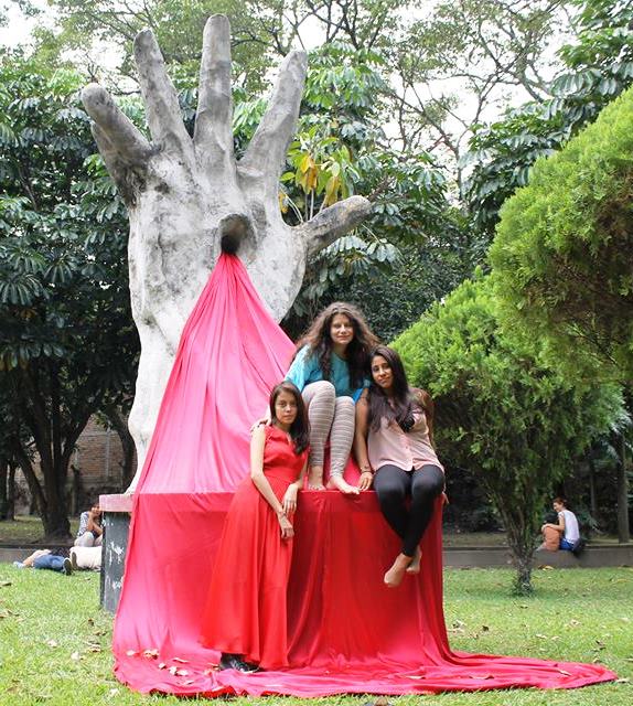 El color de la sangre jamás se olvida 13