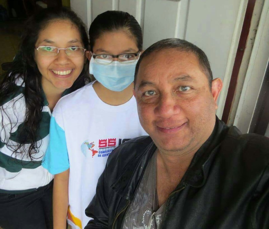 Retrato en tres colores