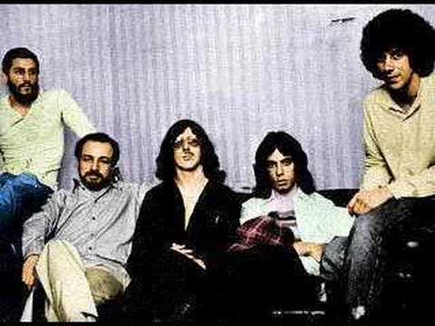 la-maquina-de-hacer-pajaros