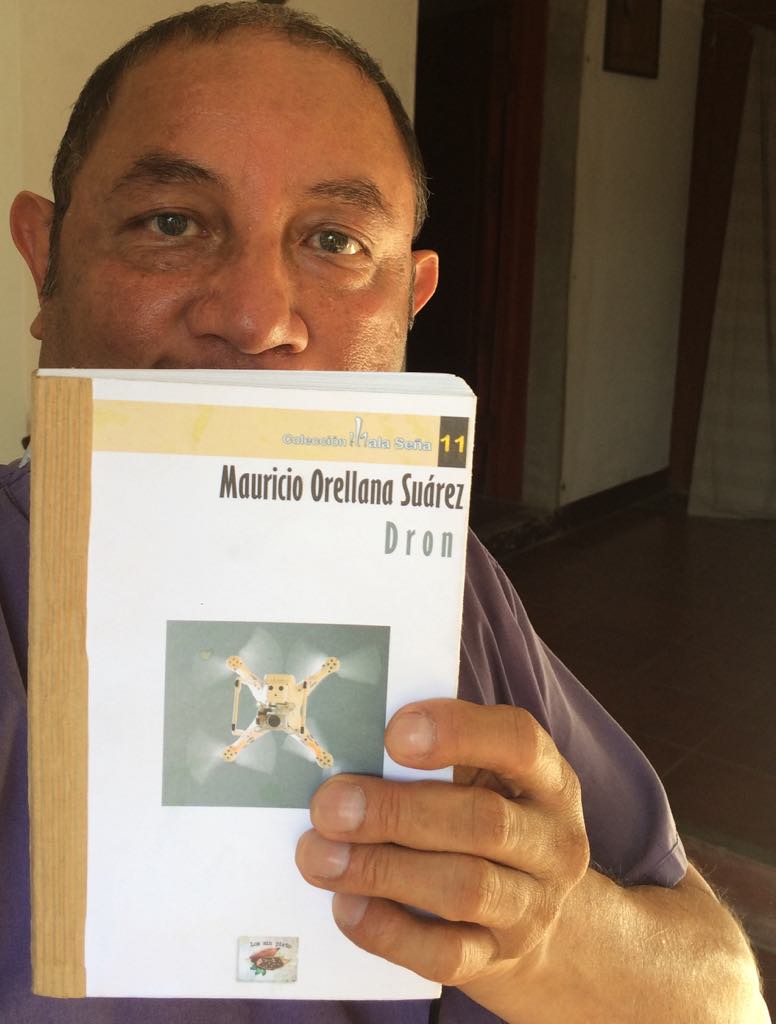 Dron, una novela de Mauricio Orellana Suárez