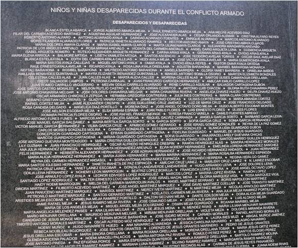 MONUMENTO A LA MEMORIA Y LA VERDAD. El Salvador. Imagen1 (5)